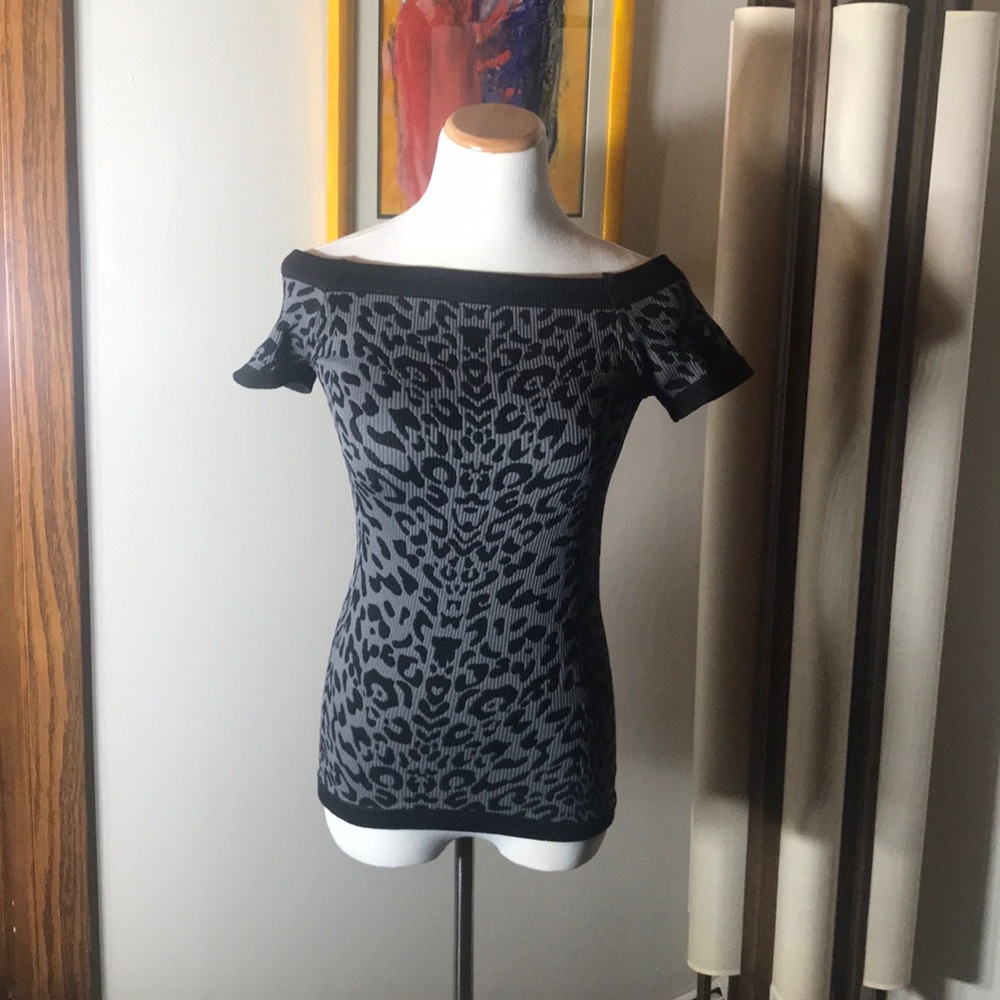 🦄 Pinup Girl, Rockabilly, Leopard Stretch Top.